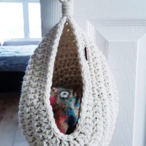 crochet hanging basket