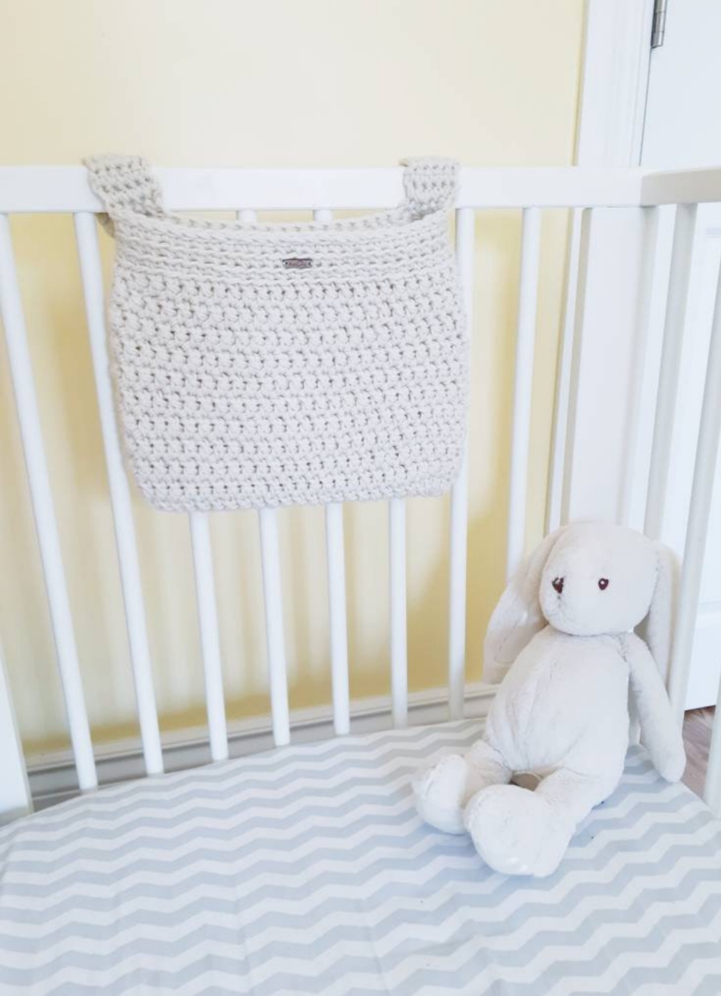 pouch bassinet