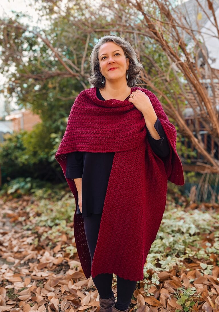 EASY CROCHET RUANA - Free Crochet Pattern ⋆ lulostitchco.com