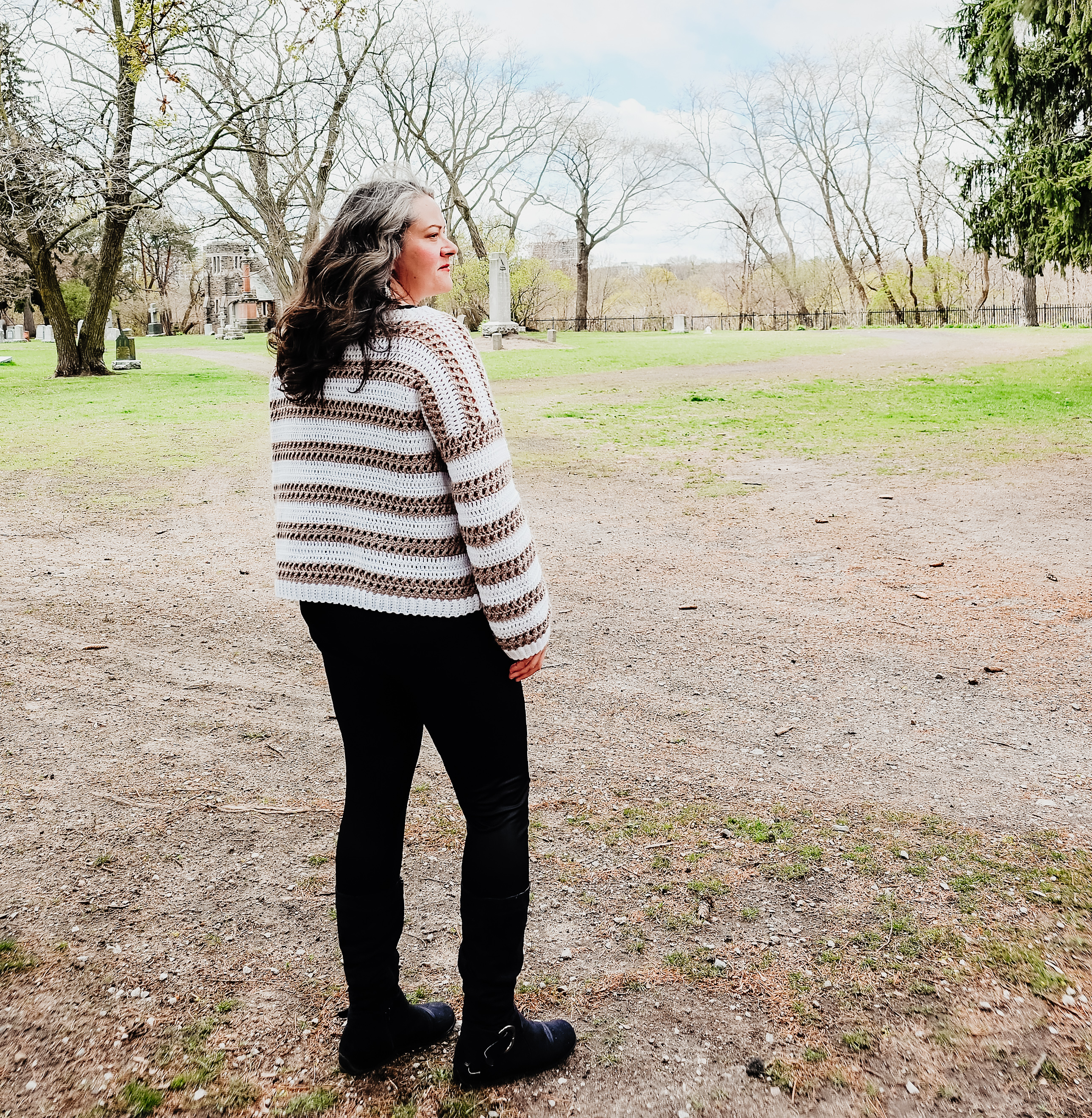 trendy crochet sweater pattern